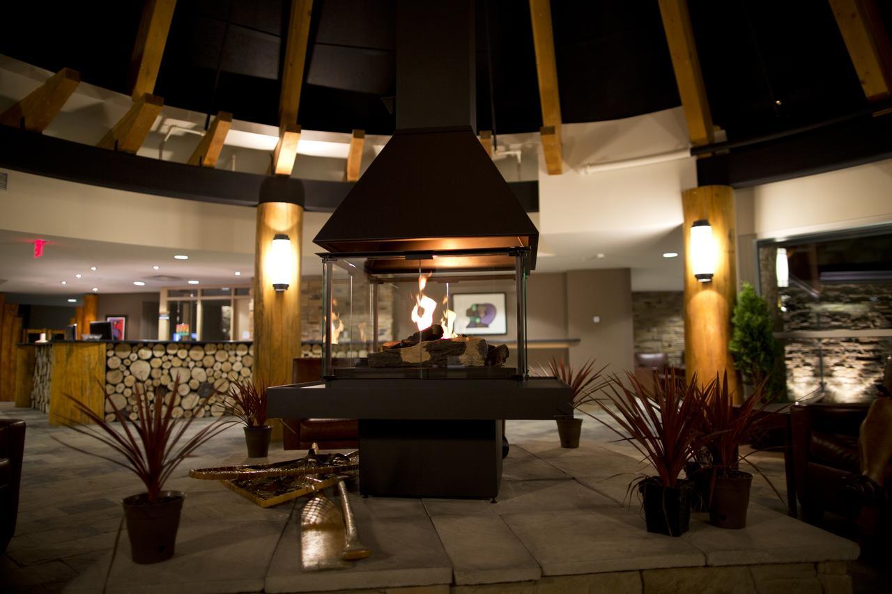 Manitoulin Hotel And Conference Centre Little Current Dış mekan fotoğraf